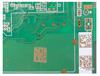 PCB工業讀碼器識讀變形二維碼